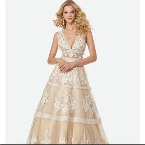 Randy fenoli wedding dress gown size 4